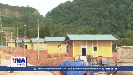 Ổn định cuộc sống cho Người Mảng ở xã biên giới Hua Bum