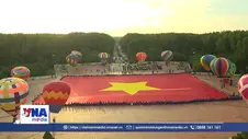 Lễ chào cờ đặc biệt ở Đất Mũi