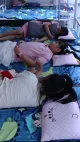 Đi học mà có khu bán trú thế này … dễ ngủ quên lắm!
