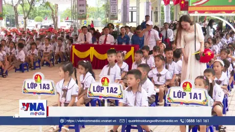 Hà Tĩnh khai giảng năm học tại điểm trường khó khăn vùng biển