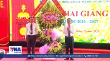 Thường trực Ban Bí thư dự Lễ khai giảng tại Trường PTDTNT Bắc Ninh