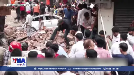 Sập nhà trọ cho sinh viên ở Ấn Độ, nhiều người mắc kẹt
