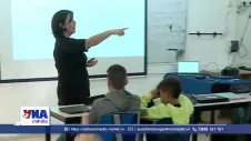 Israel mở rộng vùng cấm điện thoại trong trường học