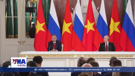 Tổng Bí thư, Chủ tịch nước Tô Lâm và Tổng thống Nga Vladimir Putin phát biểu với báo chí