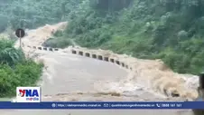 Lực lượng vũ trang Quảng Trị hỗ trợ Nhân dân ứng phó mưa lũ