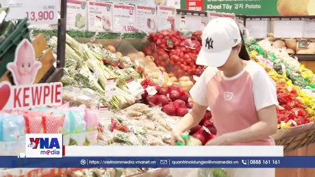 Ngành bán lẻ chạy đua về đích tăng trưởng cuối năm