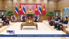 Thủ tướng Lê Minh Hưng hội kiến Nhà Vua Thái Lan