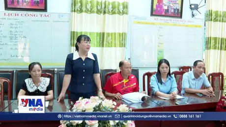 Cán bộ quản lý trở lại bục giảng sau sắp xếp