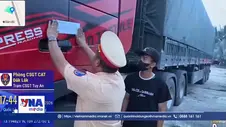Chưa đủ tuổi được cấp bằng vẫn lái xe đầu kéo