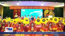 Hà Nội tổ chức Tết Trung thu cho học sinh khuyết tật