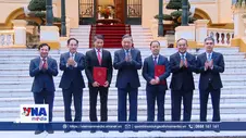 Tổng Bí thư, Chủ tịch nước Tô Lâm trao quyết định bổ nhiệm 2 Đại sứ Việt Nam tại nước ngoài