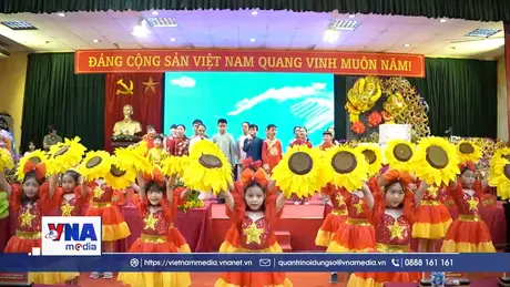 Hà Nội tổ chức Tết Trung thu cho học sinh khuyết tật