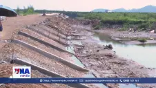Khẩn trương thi công kè biển xung yếu trước mùa mưa, bão