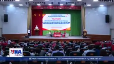 Trao Giấy chứng nhận quyền sử dụng đất đến tận nhà dân