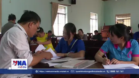 Trao nguồn vốn chính sách sau cai nghiện, dựng lại cuộc đời
