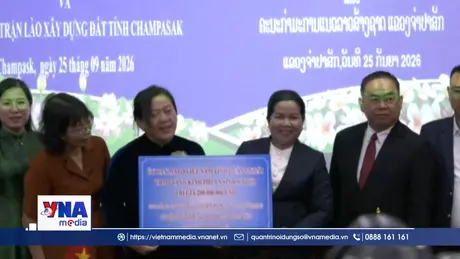 Việt Nam - Lào tăng cường công tác Mặt trận