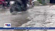 TP. Hồ Chí Minh ngập cục bộ một số tuyến đường dù nhiều nơi không mưa