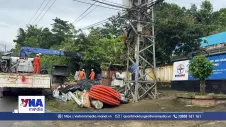 Giữ dòng điện giữa những mùa mưa bão