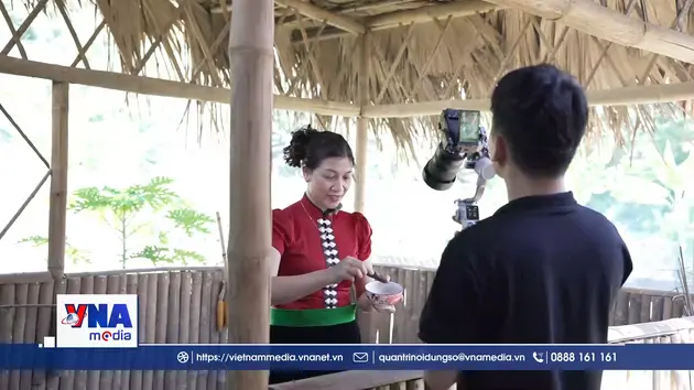 Trang bị kiến thức, kỹ năng cho người dân vùng cao livestream bán hàng