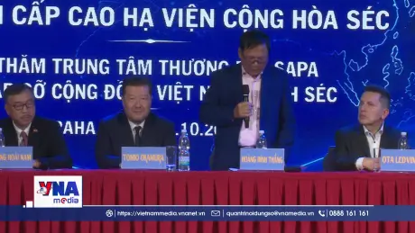 Chủ tịch Hạ viện Séc thăm cộng đồng người Việt tại Praha