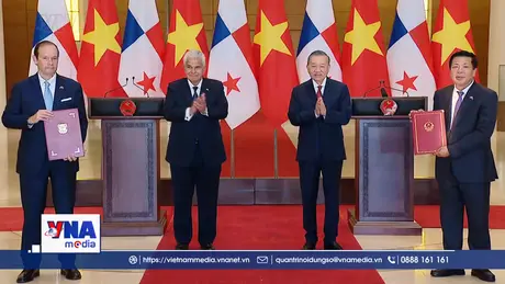 Việt Nam - Panama trao các văn kiện hợp tác trên nhiều lĩnh vực