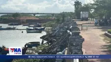 Sửa chữa bờ kè Bạch Đằng sau nhiều năm hư hại