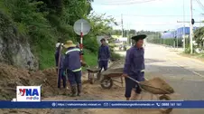 Quảng Ngãi khẩn trương khắc phục ngập lụt tại xã Vạn Tường