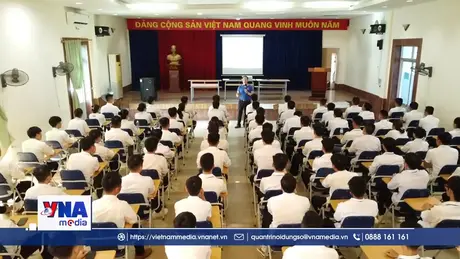 Đẩy mạnh các chương trình phi lợi nhuận, mở rộng thị trường lao động ngoài nước