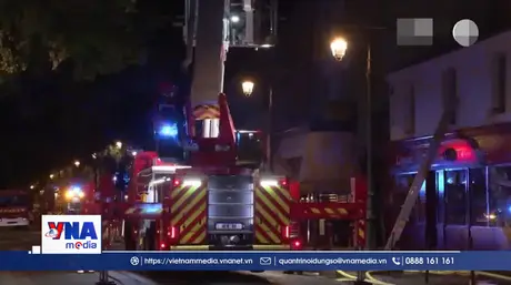 Hỏa hoạn thiêu rụi khu chợ thực phẩm lâu đời nhất ở Paris