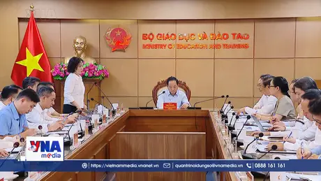 Giám sát làm rõ vấn đề sách giáo khoa, trường lớp, giáo viên