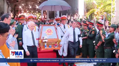 Thủ tướng dự Lễ viếng, truy điệu và an táng 731 hài cốt liệt sĩ tại Công viên Lê Thị Riêng