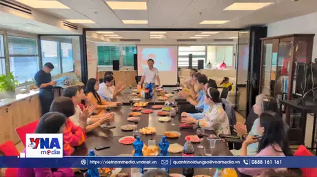 Tôn vinh phụ nữ Việt Nam nơi đất khách