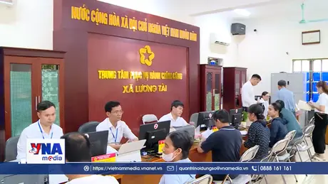 Tinh gọn bộ máy gắn với nâng cao chất lượng cán bộ