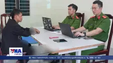Bắt 3 đối tượng đập kính ô tô để trộm cắp tài sản