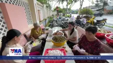 Ấm lòng từ bếp cơm 0 đồng