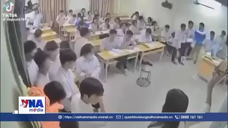 Vụ nam sinh lớp 12 đánh cô giáo : Góc nhìn pháp lý và trách nhiệm hình sự