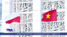 Thủ tướng Lê Minh Hưng chủ trì lễ đón chính thức Thủ tướng Ba Lan