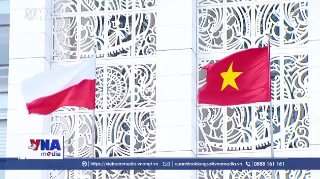 Thủ tướng Lê Minh Hưng chủ trì lễ đón chính thức Thủ tướng Ba Lan