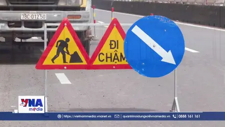 Bảo đảm an toàn giao thông mùa mưa bão