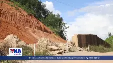 Nối lại nhanh những cung đường sau sạt lở