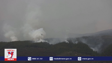 Tây Ban Nha hứng chịu mưa lũ sau nắng nóng cực đoan