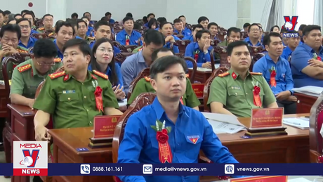 Biểu dương Thanh niên tiêu biểu tham gia bảo vệ ANTQ